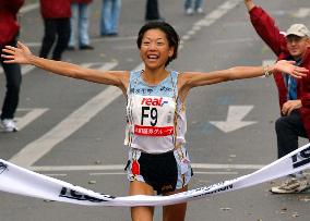 (1)Olympic champ Takahashi sets world record in Berlin marathon